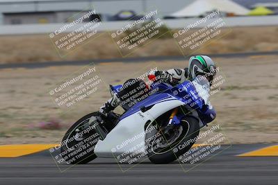 media/Jan-14-2023-SoCal Trackdays (Sat) [[497694156f]]/Turn 4 Set 2 (1030am)/